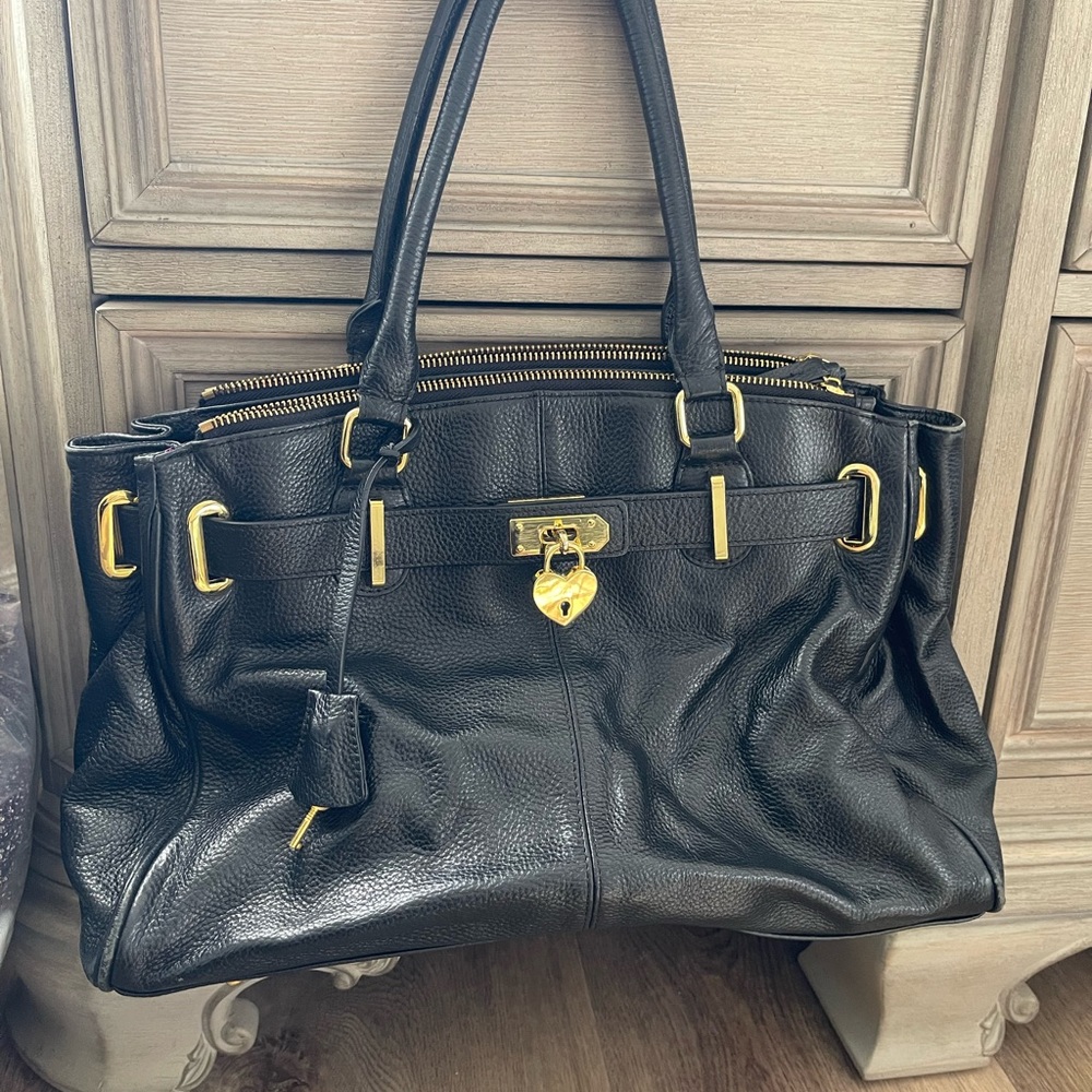 Robert Dice genuine leather- BRAND NEW